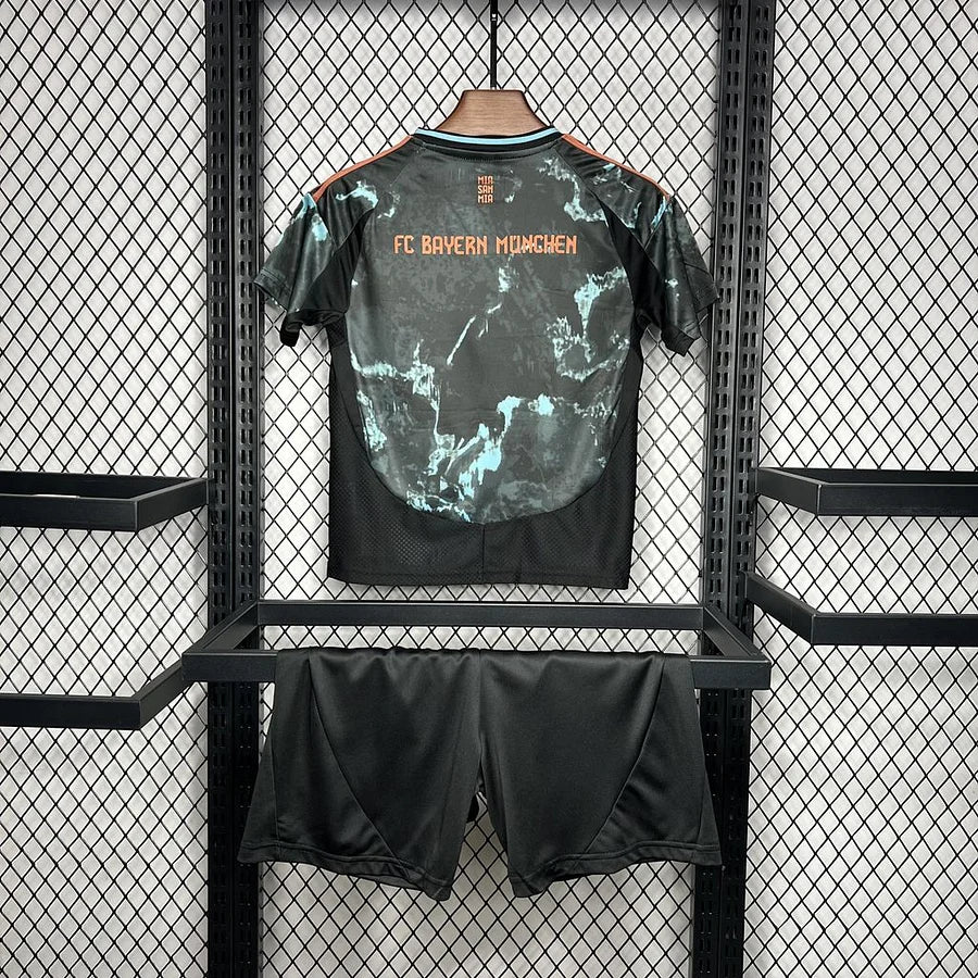 Kit Enfant Bayern Munich Extérieur 2024-2025