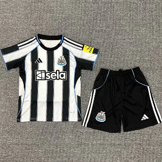 KIT ENFANT NEWCASTLE 2025/2026