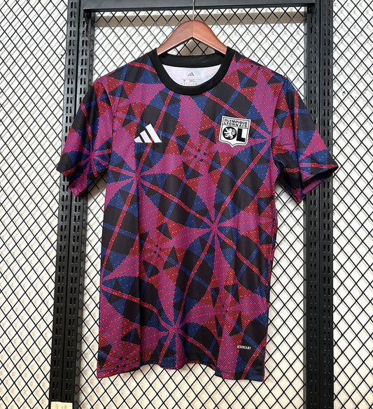 Maillot OL/Lyon
Concept 2024/2025