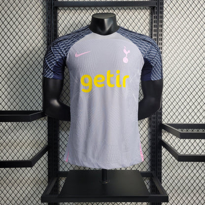Tottenham maillot entrainement version Player 2023 2024