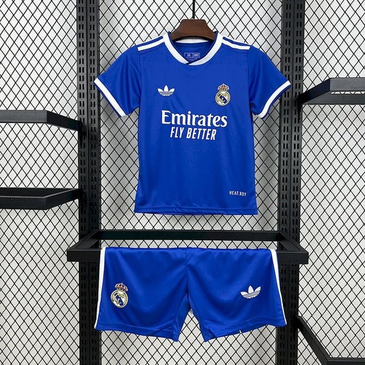 Kit Real Madrid Third 2025-2026